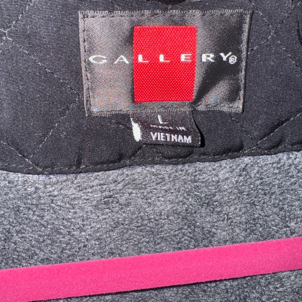 Black Quilted Women's Jacket - Picture 3 of 6